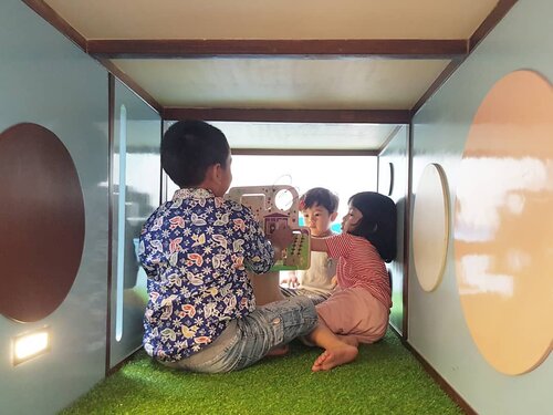 little get-together
.
.
.
#motherhood #ClozetteID