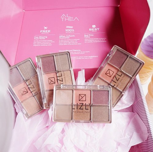 Suprise box from @altheakorea 🎁
Introducing Lizly what a lovely palette eyeshadow now available @altheakorea ✨✨ fyi, aku akan review eyeshadow palette ini dan selama review berlangsung aku akan bagi-bagi lizly palette ini untuk 3 orang masing-masing mendapatkan 1 palette ini soon ✨✨
It feels like my birthday present come earlier 💘
#althea #althekorea #altheindonesia #lizlypalette