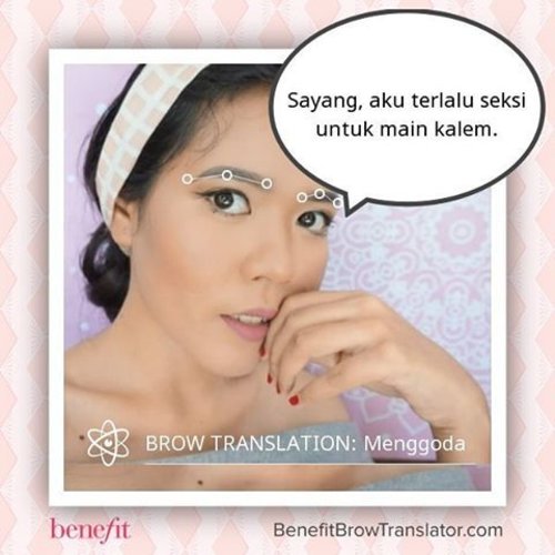 Hallo beautiess,  aku baru coba brow translator @benefitindonesia 😁 hasilnya "menggoda" dan ada quotes yang sesuai dengan foto nya juga seru banget.  Yuk coba translate #apakataalismu 😘😍
#benefitbrows