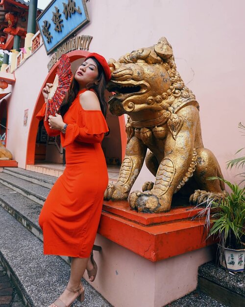 新年快乐
Semoga Makin Cuan 2020 .
.
.
.
#chinesenewyear #Clozetteid 
#imlek #chinesenewyear #cny #angpaoimlek #angpao #sincia 
#pursuitofportraits #likeforlikes #like4likes #likeforfollow #likeforlikeback #liker #like4follow #ootd #outfitinspiration #ootdmagazine