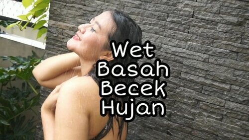 Musim ujan artinya Wet,Basah,Becek, dan Hujan pastinya 😁....#Clozetteid  #instagram #instadaily #comedyvideos  #hydtrends  #followforfollowback #likeforlikes  #instagood #entertainment  ##vidiography  #justforfun #iklanshampoo  #trendingnow #goviral#like4likes #follow4follow#love #fff #lfl #l4l #ootd #photography#selfie #셀스타그램 #강남 #일상 #소통