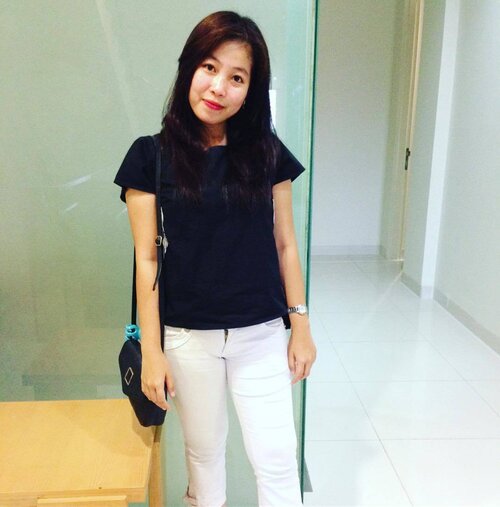 After botanical peeling at @natashaskincare 
#clozetteid #skincare #peeling