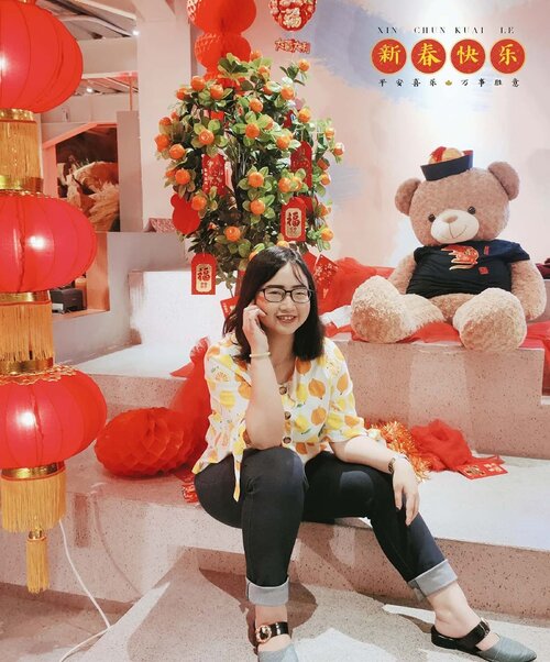 Gong Xi Fa Cai 🧨🧧
Happy Chinese New Year ✨
.
Selamat merayakan tahun baru imlek 🧧
.
🍂 ᒍᗩᑎᑌᗩᖇI 25, 2020
.
#AforAlinda #Alinda #Alindaaa29 #ClozetteID #ChineseNewYear #GongXiFaCai #TahunBaruImlek #BloggerSemarang #VloggerSemarang #jalani_nikmati_syukuri #rezekigakketuker #ubahinsekyurjadibersyukur