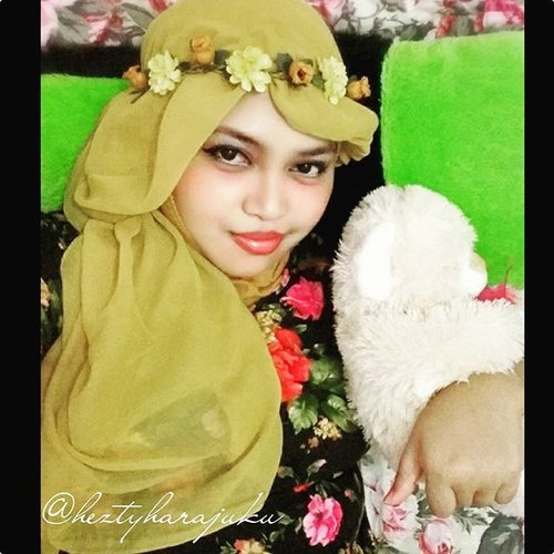 💖👄💖Kawaii Modest Fashion by #heztyharajuku #JFashionJumpers 💖👄💖My new #flower  #headband for #summer #fashion #style #accessories #ootd #clozetteid 🌻🍀🌻 #bungaaccessories  #modestfashion #coveredstyle #scarf #headscarf #muslimah #modesty #Indonesia #JakartaStreetStyle #Romantic #vintagestyle #dollykei #DIY #thinkcreative @clozetteid