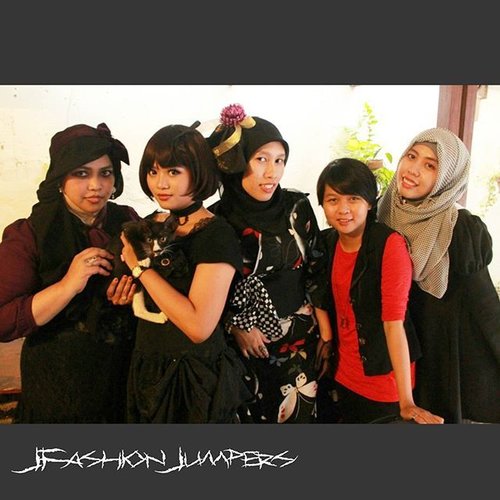 OCTOBER 14TH, 2015 ----- #Gothic was our theme of the month. We chose #gothiccafe #deathbychocolatebogor  as our #JFashionJumpers #FashionCommunity #sisters #gathering for this October. My #style was #vintagegoth 😉 "We are the #prettycreepy #Vampiresisters!" hehehe 😈💀👻 #ClozetteID #COTW #clozettehalloween @clozetteid #fashion #OOTD #modestfashion #coveredstyle #headscarf #scarf #instafashion  #fashiongram  #kulinerbogor #Indonesia #Bogor #Streetstyle #stylishtraveler #cotw