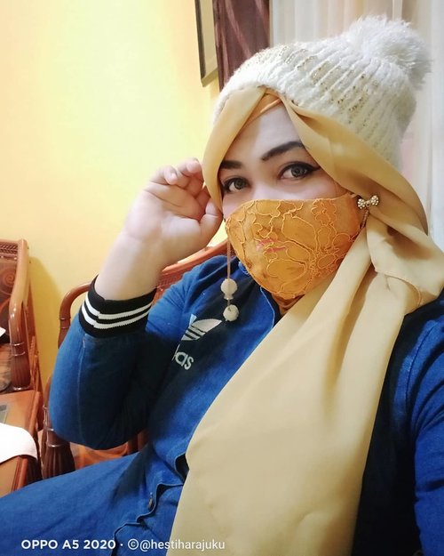 MODEST FASHION FOR NEW NORMAL 2020------- 🥾👘🧥🥼🧢👒🕶️🥽Thu, June 9th, 2020--- before went to RS Salak Bogor. Wearing #modestfashion will protect you more in this #newnormal era #2020. #Mask is a must have item, choose the best design and material that suit for you! #Kawaii #LaceMask or simply #cottonmask, it's up to you. Shoes is much better than sandals. It covers your skin from droplet. Even I have a touchscreen- gloves just in case I need an extra protection.-----#nhkkawaii #newnormal2020#newnormalfashion#modestfashionfornewnormal#modestwear#clozetteid
