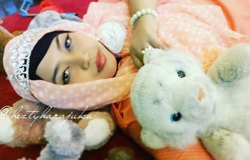 LATEPOST: Feb 21st, 2016--- 👑👗👒 #heztyharajuku at #JFashionJumpers #fashioncommunity monthly #gathering : "We are Too #Cute to be TRUE!" I just in the mood of being kawaii Princess with a big 💜 and hope... 😘🍨🍧🍦#kawaii #kawaiistyle #korean #koreancafe #modesty #modestfashion #coveredstyle #headscarf #tiara #princess #stylish @clozetteid #ClozetteID #OOTD #fashion #style #hijabiandfab #hijabindonesia #hijabstyle #peach #polkadots #kawaiistyle
