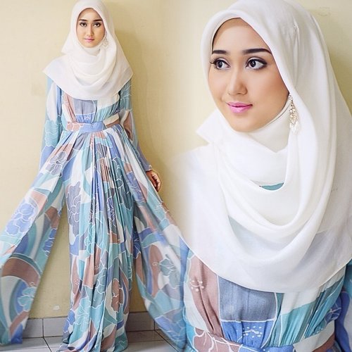 SIMPLE HIJAB IN FAB OUTFIT
