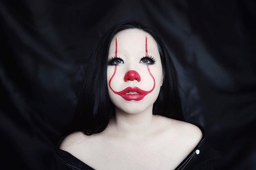 ♠️♥️♣️♦️IT PENNYWISE: THE DANCING CLOWN Makeup♠️♥️♣️♦️ - stay tune for the tutorial!
.
.
.
#IT #pennywise #halloween #halloweenmakeup
.
.
#beatricenathania #makeup #makeuplooks #beauty #sbyglamsquad #clozetteid #indobeautygram #beautybloggerindonesia @clozetteid @indobeautygram