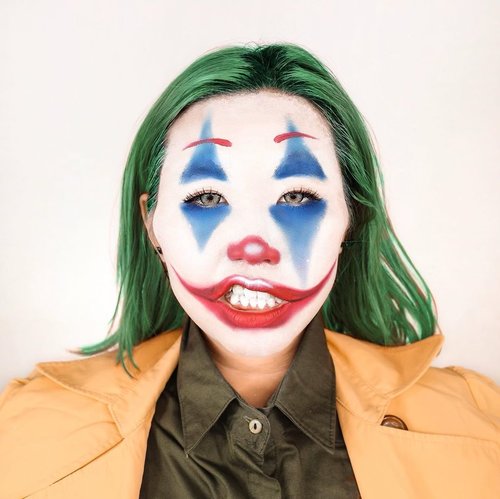 JOKER makeup inspired by @inivindy and the @jokermovie itself. #makeupbarenginivindy ...why be joker when your life’s a joke?...............  #ootd #work #party #casual #outfitoftheday #giveaway #indonesia #beatricenathania #makeup #indobeautygram #clozetteid @clozetteid @indobeautygram #tasyashoutoutfarasya @tasyafarasya #dwiendahpusparini @dwiendahpusparini #sbyglamsquad @sbyglamsquad @janineintansari @cindercella #janineintansari #cindercella #beauty #selfie #makeup #skincare #nails #hair #fragrance