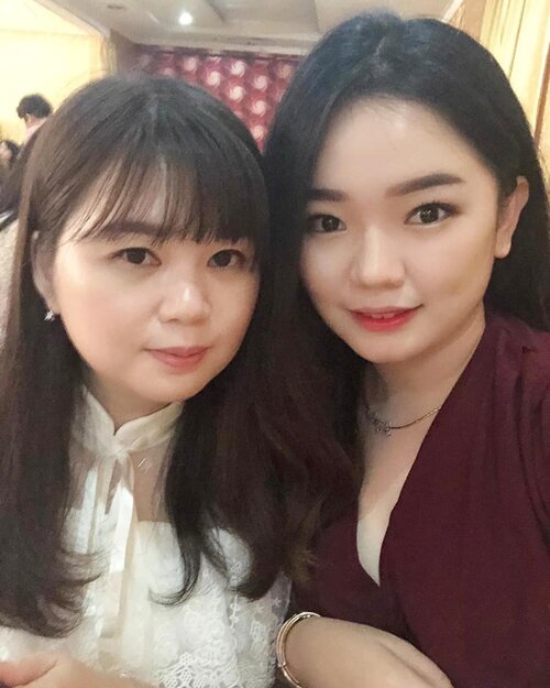 Happy Birthday the most beautiful and the kindest girl in this world ❤️😘.. The lovely niece @angeline.zhuang 🥰😎..Wish you all the best.. Be happy and be awesome yah mei 😍🤗..Tokeso @brow.society...#happy#birthday#birthdaygirl#behappy#beautiful#lovely#clozette#clozetteid#beauty#lifestyle#bday#family#niece#aunty#healthy#from#kajolgroup#familygroup#potd#picoftheday#instaphoto#instalike#funniestling