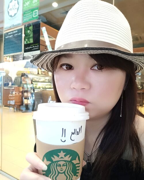 I will miss this Americano.. Well, I don't know when can I drink a cup of Americano again coz it's prohibited since ehmm 2 months ago 😔PS: Selamat Hari Lebaran yah buat teman-teman yang merayakannya.. Mohon maaf lahir dan batin 🙏🙏🙏。。。#throwback#latepost#candid#clozette#clozetteid#lifestyle#beauty#like#likeforlike#instalike#instaphoto#sigmundfreud#potd#ootd#flower#kekloksi#temple#lebaran#holiyay#holiday#sweetescape#shortescape#unplanned#somuchfun#ajumma#eonnie#dongsaeng#lol#nellytrip#funniestling