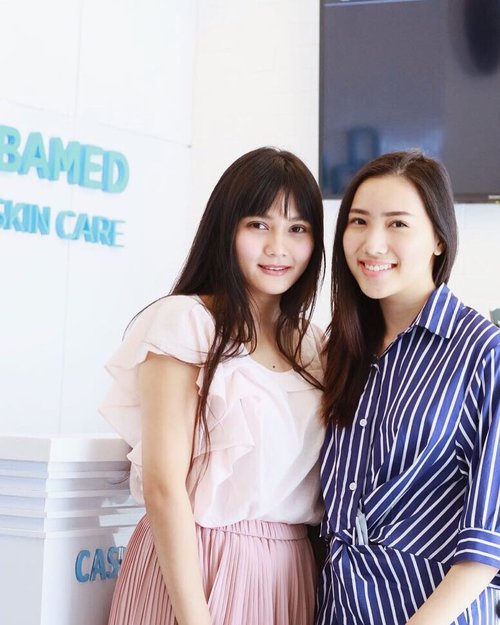 Visited @bamedskincare new clinic yesterday at Pondok Indah and got laser treatment for my uneven skin tone 💕 absolutely love it! My skin feel brighter and my pores shrink a bit. Thankyou dr. Tari for the fun consultation and treatment. Don't forget to pay a visit if you're around pondok indah and get yourself some pampering time ✨