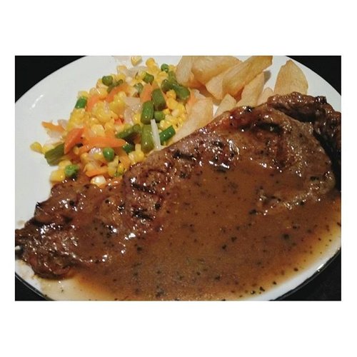 Sirloin New Zealand 🍴
.
#Abuba #AbubaSteak #Steak #Sirloin #ClozetteID #Food #IndoFoodGram
