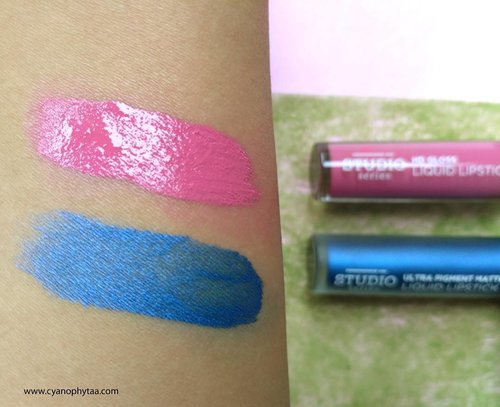 #swatches from @micastudioseries HD Gloss Liquid Lipstick and Ultra Pigment Liquid Lipstick. .
.
Dah, dah yahhh. Buat review lengkapnya nanti di blog. Yang belum follow www.cyanophytaa.com langsung klik link di bio dan follow yah, biar gak ketinggalan updatenya 🙈🙈🙈 #clozette #clozetter #clozetteid #beauty #lipstick #makeup #mineralbotanica #mineralbotanicastudioseries