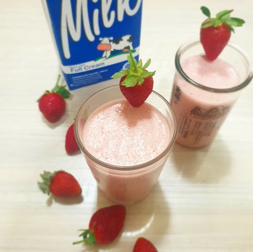 Post yang seger2 dulu yaa 🤤🤤#clozetteid #strawberry #strawberryjuice