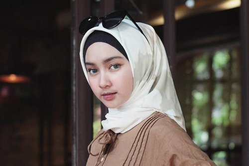 Aneka Model Hijab Kekinian, Coba Yuk! 