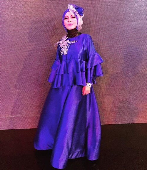 #MC #MasterOfCeremony #BintangRadio #BintangRadioIndonesiaAsean2015 #AuditoriumRRI #Jakarta #HijabStyle #HijabFashion #HijabOutfit #ClozetteId  Final Touch Make Up & Hijab do by @ivonechormaedian