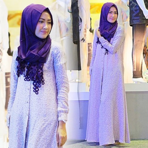 My outfit for #IFW2015 Day 3 - VIRDHA Purple dress & shawl from @elhasbu come to our booth C067 #ElhasbuIFW2015 #ClozetteId
