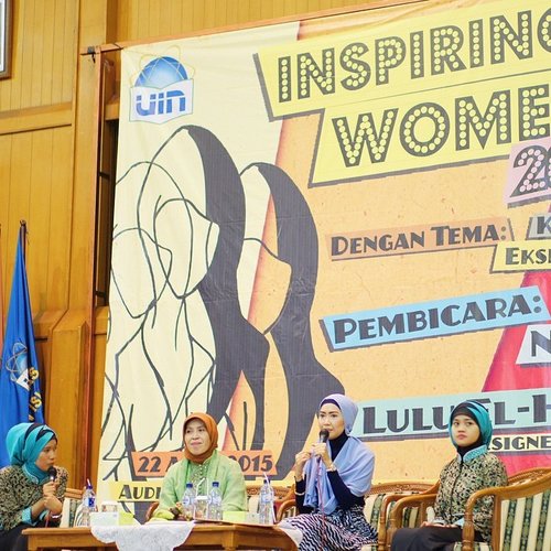 Today Talkshow at UIN Jakarta, FITK dalam rangka memperingati hari Kartini. Thanks UIN for having me 😘😘 #LuluLoveLife #ClozetteId