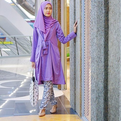 whatever you believe about yourself on the inside is what you will manifest on the outside 🌷Scarf @vanillahijab | Emery Tunic @elhasbu #ElhasbuStyle #ClozetteId