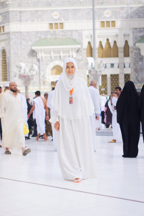 White for umrah #OOTD #Hijab