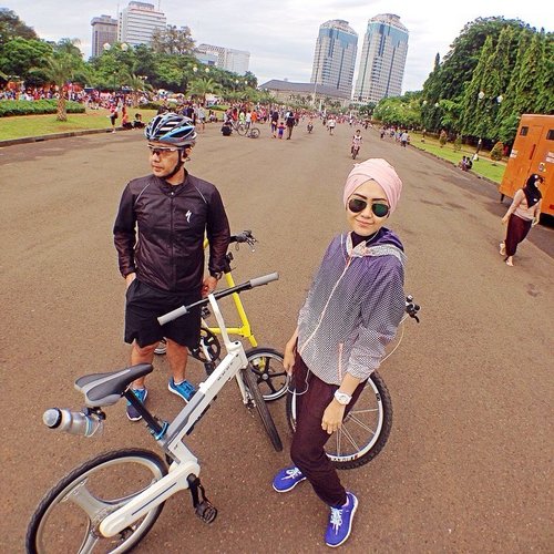 This morning, the last car free day in 2014 🚴🚴 see u next week on 2015 #ElhasbuHealthyLife #ClozetteId captured by @aozan