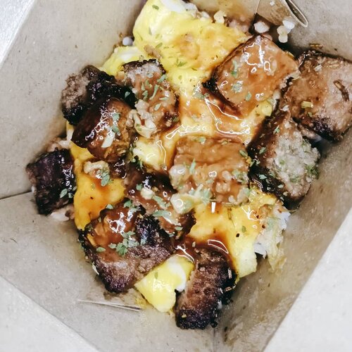 Beef cubes kinda day. Cheap but yumm saikoro beef wagyu + butter rice bowl @dammeat_ 😌💖 #clozetteid #tasyaeats