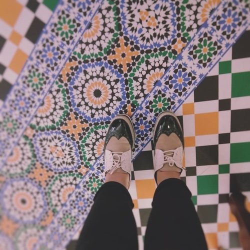 #fromwhereistand . Karena lantainya matching sama sepatuu 💕❤💓👀😍.
·
·
·
·
#shoes #shoe #kicks #envywear #instashoes #instakicks  #solecollector #soleonfire #nicekicks  #shoeporn #fashion #swag #instagood #photooftheday #shoegasm #kickstagram #walklikeus #peepmysneaks #oxfordshoes #platform #clozette #clozetteid
