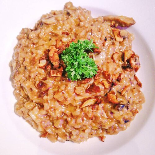 Akhirnya nemu juga risotto yang ENAK BANGET 😍💓. Happy tummy Happy Tasya 🤗🤗🤗🤗.··#buzzfeedfood#feedfeed#thefeedfeed#huffposttaste#foodprnshare#droolclub#f52gram#thekitchn#sweetmagazine#tastespotting#forkfeed#foodgawker#kitchenbowl#Clozetteid