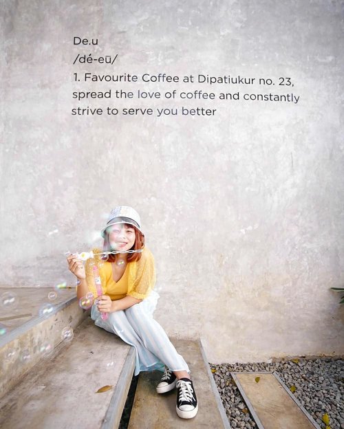 ..
Udah ngopi belum hari ini?
..
#latepost, Ada yang udah mampir ke tempat Hits Bandung akhir-akhir ini? Bukanya udah dari beberapa bulan lalu, tapi sampe sekarang kalo sore lewat sana masih penuh terus 🙈
..
🏡 @de.ucoffee
📍 Jalan Dipatiukur no. 23, Bandung
..
🌈 #JajanAlaDemia
🌸 #DemiaKeDeUCoffee
..
#Coffeeshop #cafebandung #coffeeshopbandung #DeuCoffee #deucoffeeshop #deucoffeeshopbandung #foodvlogerbandung #foodblogger #foodiesbandung #bandungfoodblogger #bandungfoodvlogger
..
Friday
July 24, 2020