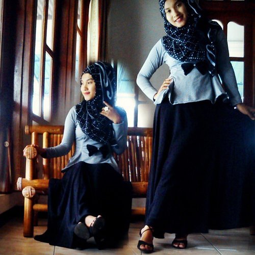 Model amatiran :)) #hijab #ootd #hotd #ClozetteID #scarfmagz #hijabootdindo #hijabstyle #hijabstyleindonesia #ilook #hijabclass #hijabfashion #outfit #beauty #black #like
