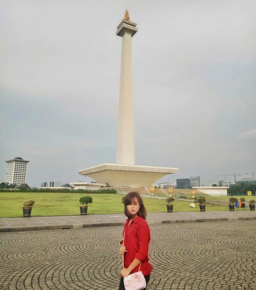The National Monument 💕
.
.
.
📷 by @veronicastrid

#monumennasional #monas #nationalmonument #jakarta #indonesia #clozetteid #snapseed #itsanatte