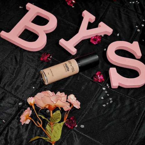 As Foundation Hoarder, this @byscosmetics_id Matte Foundation stole my heart. I admit! Glad to say that i can find #BYScosmetics at Central Park Mall. *Anak Barat 🎉#BYSindonesia #BYSxClozetteIDreview #ClozetteIDreview #BYSatCentralPark #ClozetteID