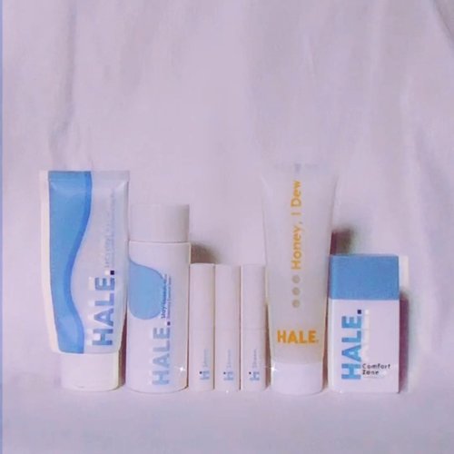Just wanna give a shoutout to @think.hale @bellindap @kittendust and Team 💙💛💙 
Music : @realityclub 
•
•
•
#clozetteid #HALE #HALEyeah #thinkhale #skin #skincare #skincareroutine #acne #acnefighter #acnetreatment #indonesianlocalbrand