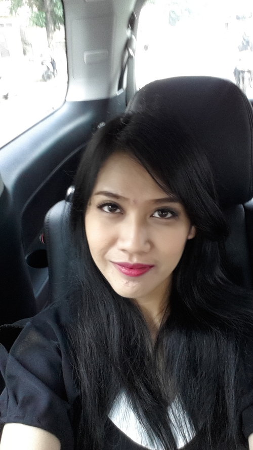 Hang out with cousin is never been better
love this #redlips 
Abaikan jerawat gede diantara alis ituh 