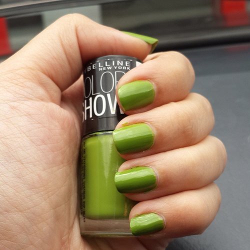 Nail of the day #NOTD #ClozetteID #beauty #colorshow #green #nailcolor #mintmojito404 #maybelline