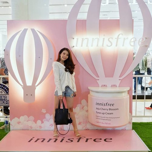 #tb at @amorepacific.official event at @centralparkmall last week! 💕-#amorepacific#amorepacificindonesia #ootd#OnieOOTDSpot