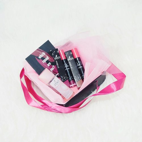Which Squad Are You?
Finally, aku dapat 2 shade lip cream @pixycosmetics yang baru.
Soon on my blog yah💓💓
.
.
#clozetteid #pixy #makeup