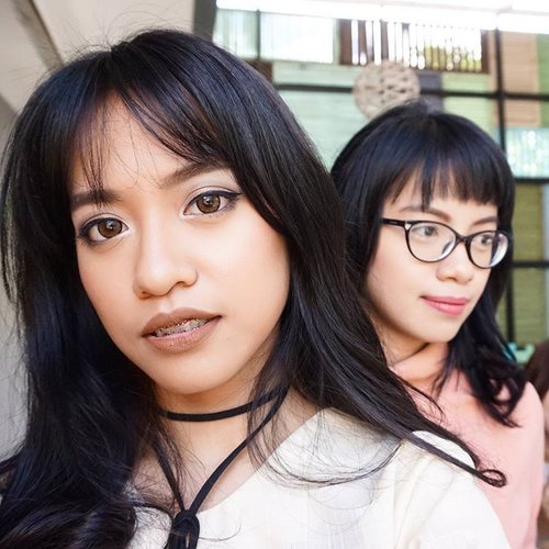 Brown girl and photobomb by @dyarrana 
#clozetteid
#makeup