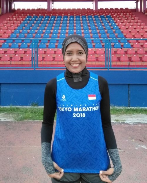 Don't bother just to be better than your contemporaries or predecessors. Try to be better than yourself. 8 days left for Tokyo Marathon 2018 . ......#Runner#Runners#WomenRunning#WomenRun#HijabiRunner #Tokmar#TokyoMarathon#TokyoMarathon2018#Trijee #TrijeeSportWear#Clozetteid#Blogger#Bloggerstyle#Bloggerlife#BloggerPerempuan#BloggerPalembang#Bloggerswanted