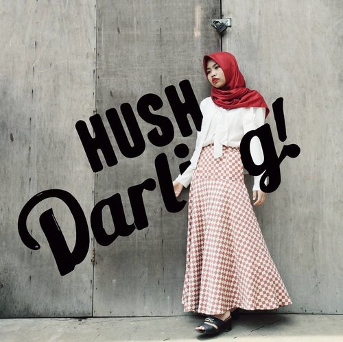 Sometimes the only friend you have is yourself. So please, be kind✨ 
#shasoutfit #clozetteid #pinup #spreadingoutfits #rockabillypinup #spreadingoutfitschapter4 #hijab #formal #ootdindo #1950s #style #themodestymovement #hijabootdindo #lookbookindonesia #pinuphijabi #hijabhigh #hijabpop #hijabioutfit