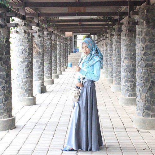 Every rose has it  own thorn🌹 Every girl has her own daddy🐹 #ClozetteID #OOTD #Hijab
