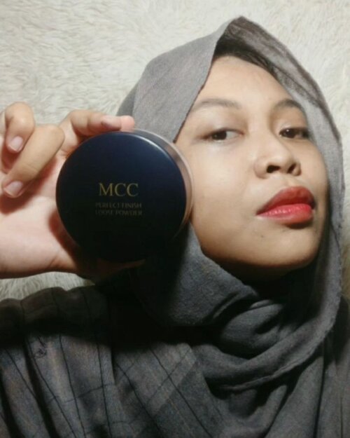 🎁GIVEAWAY ALERT🎁UwU~ I'm so happy, dibolehin membagikan 1 #SuperLightSuperBIG MCC K-Loose Powder "KHUSUS teman² FOLLOWERS Laksmipaopao.B'coz here my lovely Korean loose powder yg sangat memperhatikan kualitas, teksturnya yg soft, light & sebum control powder.*Beauty hack info, cocok untuk bikin tampilan Matte after make up use.How to join? ✨Wajib Follow @Laksmipaopao @kallala.official & @mcc.indonesia.official✨Comment "Mau ✋" sebanyak²nya.✨Aktif like, comment & share di 5 postingan terakhir.Periode giveaway 24-27 April 2021 & pemenangnya will be announced on 29 April 2021.Gampang kan? Let's join & Good luck sweety!!!#KLoosePowder #StayLongStayConfident #MCCLoosePowder #clozetteidpotw #ClozetteID