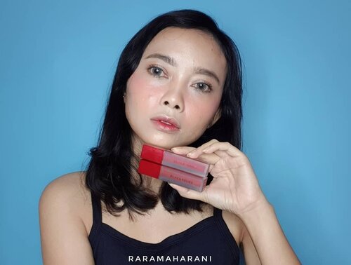 Ombre Lip
@blackrouge_kr Air Velvet Tint A02 + A07
.
Longlasting approved ini 😍
Ringan
.
(FULL review menyusul )
Grab its yours
https://hicharis.net/raramaharani/a0J (link on BIO)
@charis_celeb @hicharis_official 
#charisceleb #hicharis #airfitvelvettint #blackrouge #koreanmakeup #beautybloggers #liptint #raraminireview #BeautygoersID #bloggirlsid #setterspace #beautiesquad #indobeautygram #indobeautysquad #beautybloggerindonesia #bunnyneedsmakeup #beautychannelid #zonacantikwanita #cchannelbeauty #5menitaja #inspirasimakeup #jogjabeautygram #clozetteid