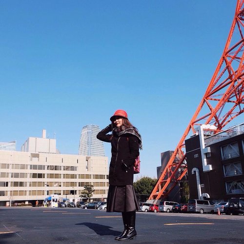 Repost my old picture when I was in Japan (Winter, 2016). Taken under Tokyo Tower, only 6-8 degrees Celcius in there. Comfortable coat and boots were my best friends there. 
So, I currently repost this picture (again) to  join Stylish Asia Photo Contest and the winner will get opportunity to come to Kuala Lumpur Fashion Week 2016. If you want to join, it's easy. Just post your ootd when in holiday that show how beauty Asia is. So, who's join with me?
Use hashtag : #ClozetteXAirAsia #KLFWRTW2016 #ClozetteID