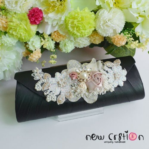 Black n White Affair
Black clutch boldly combined with creme based beaded lace patch with golden mesh flower
Real Picture
#ootd #clozetteid #newcr8tion #taspesta #silver #fashion #handmade #hijabstyle #kondangan #pesta #indonesiacraft #oem #aksesoris #accessory