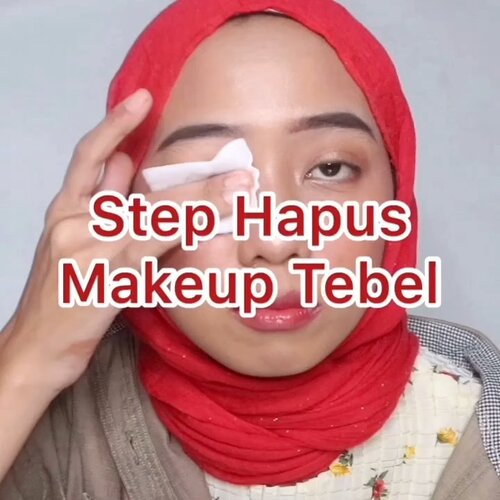 real definition of best part, gaseeeh?!kalo tiba tiba beruntusan atau jerawatan jangan langsung salahin makeupnya ketebelan atau gacocok dulu shay, siapa tau bersihinnya yang kurang bersih, hayoproduk yang aku pakai @nivea_id - double effect eye makeup remover@id.biore - cleansing oil@nivea_id - MicellAir Micellar waterpsst, kalo ada yang mau review untuk produk yang aku pake, feel free buat komen yah🤗#indobeautygram #tampilcantik #ragamkecantikan #makeuptutorial @tampilcantik @ragam_kecantikan @zonamakeup.id #instaglam #tutorialmakeup #makeuptutorial @indobeautysquad #indobeautysquad @indobeautygram @bunnyneedsmakeup #bunnyneedsmakeup @wakeupandmakeup #channelbeautyindonesia #ladybossjkt #ivgindonesia #indobeautyblogger #inspirasicantikmu #clozetteid #howiremovemymakeup