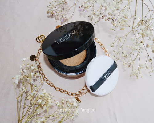 Lassie Newfangled: [Review] Looke Holy Smooth & Blur Loose Powder (Shade Terra)