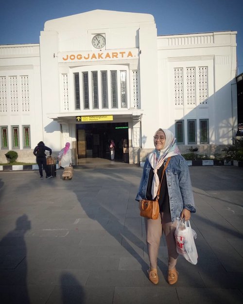 Kangen kota Yogyakarta 💞💋 #clozettedaily #clozetteid #clozetter #yogyakarta #hijab #travel #love #life #style #fashion
